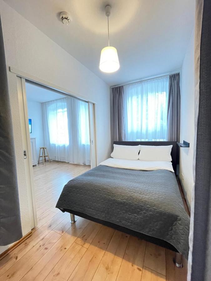Ferienwohnung Im Stadtzentrum Von Bernau - Schoene Ferienwohnung Mit 1 1/2 Zimmern, Bad, Spuelmaschine, Waschmaschine, Komplette Kueche, Wlan 베르나우 바이 베를린 외부 사진